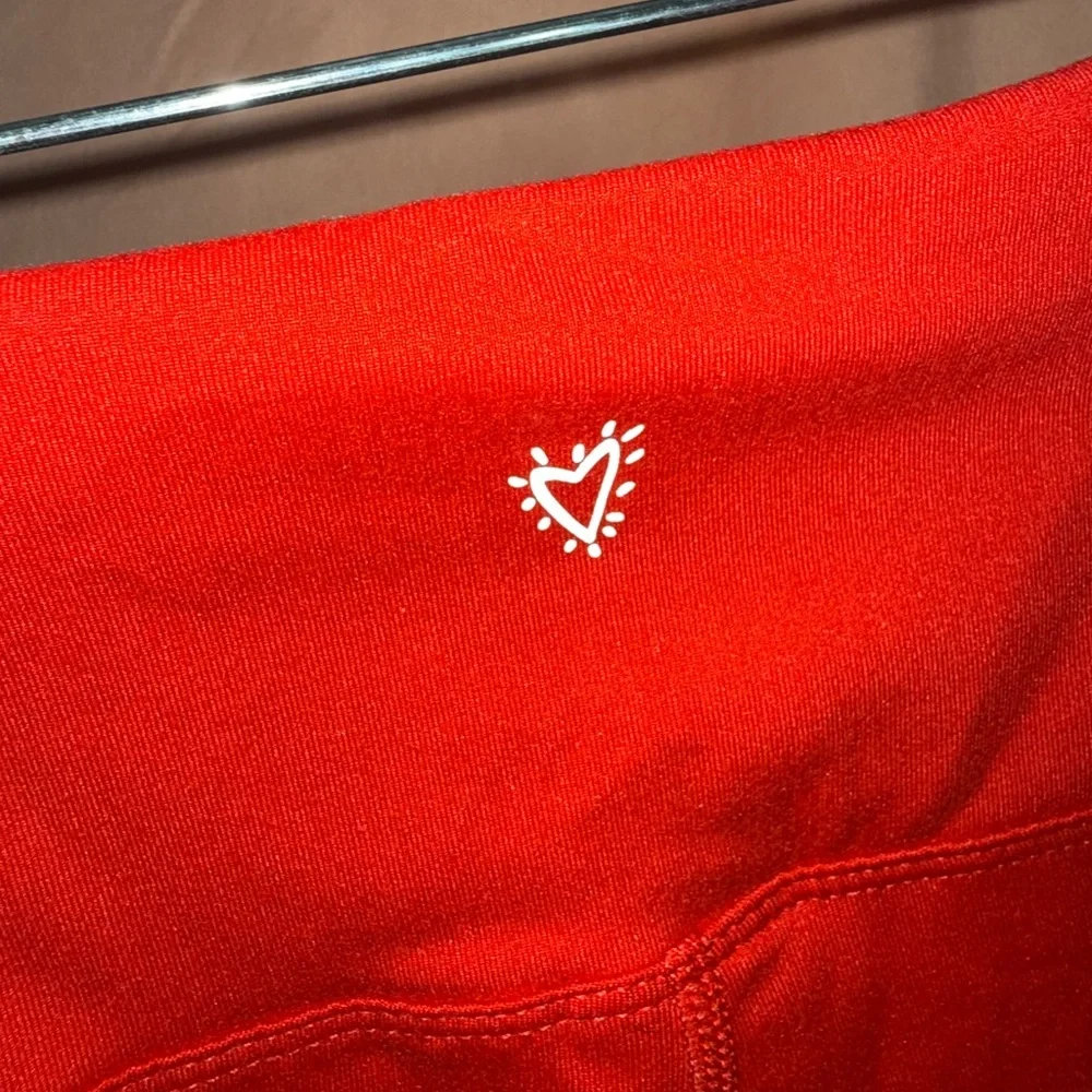 Betsey Johnson m - Picture 3 of 4